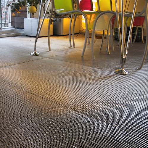Photography of project “Angle Droit – Floor Cover”
